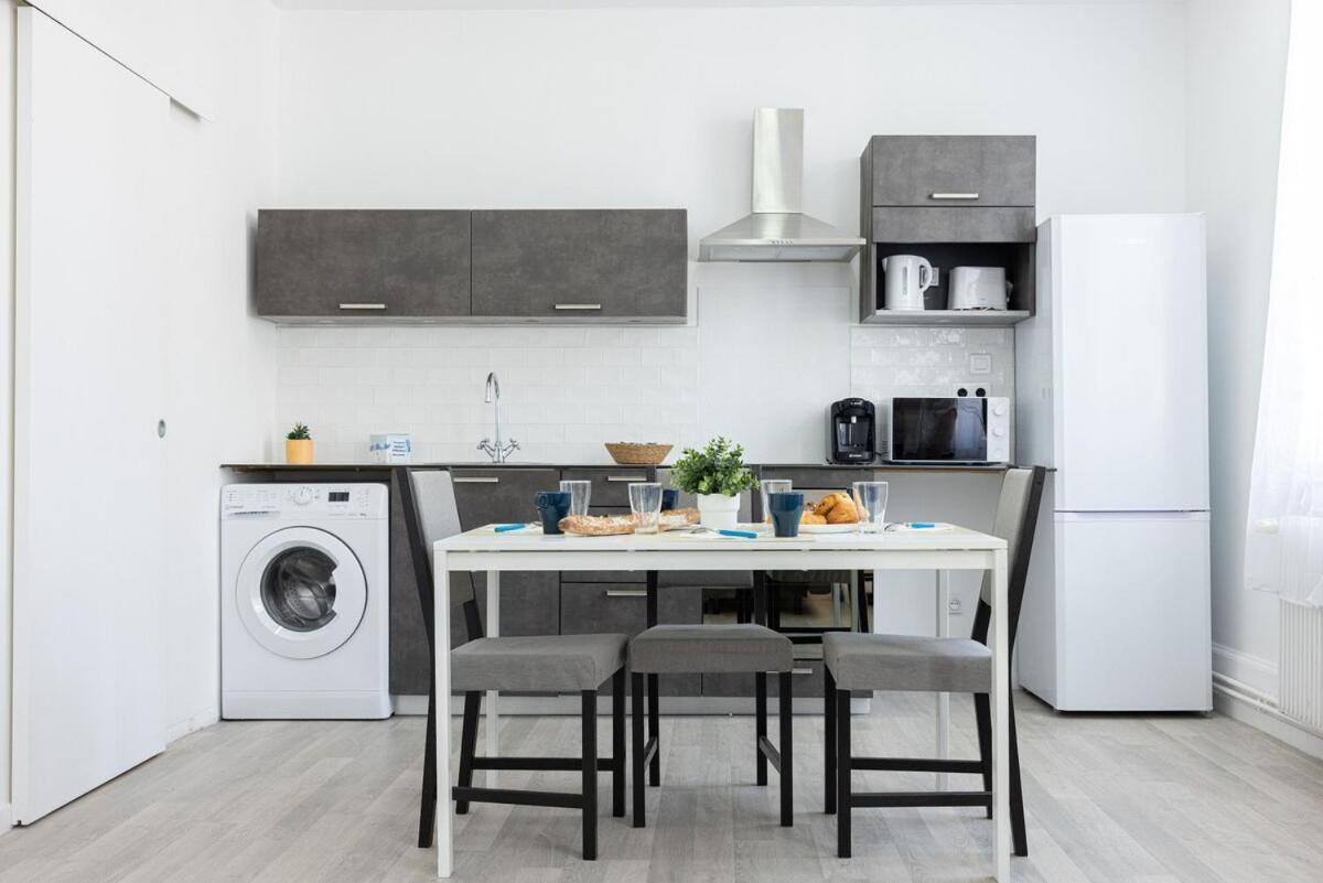 Le 29 - Emplacement Ideal Pour Ce T2 Épernay Exterior foto